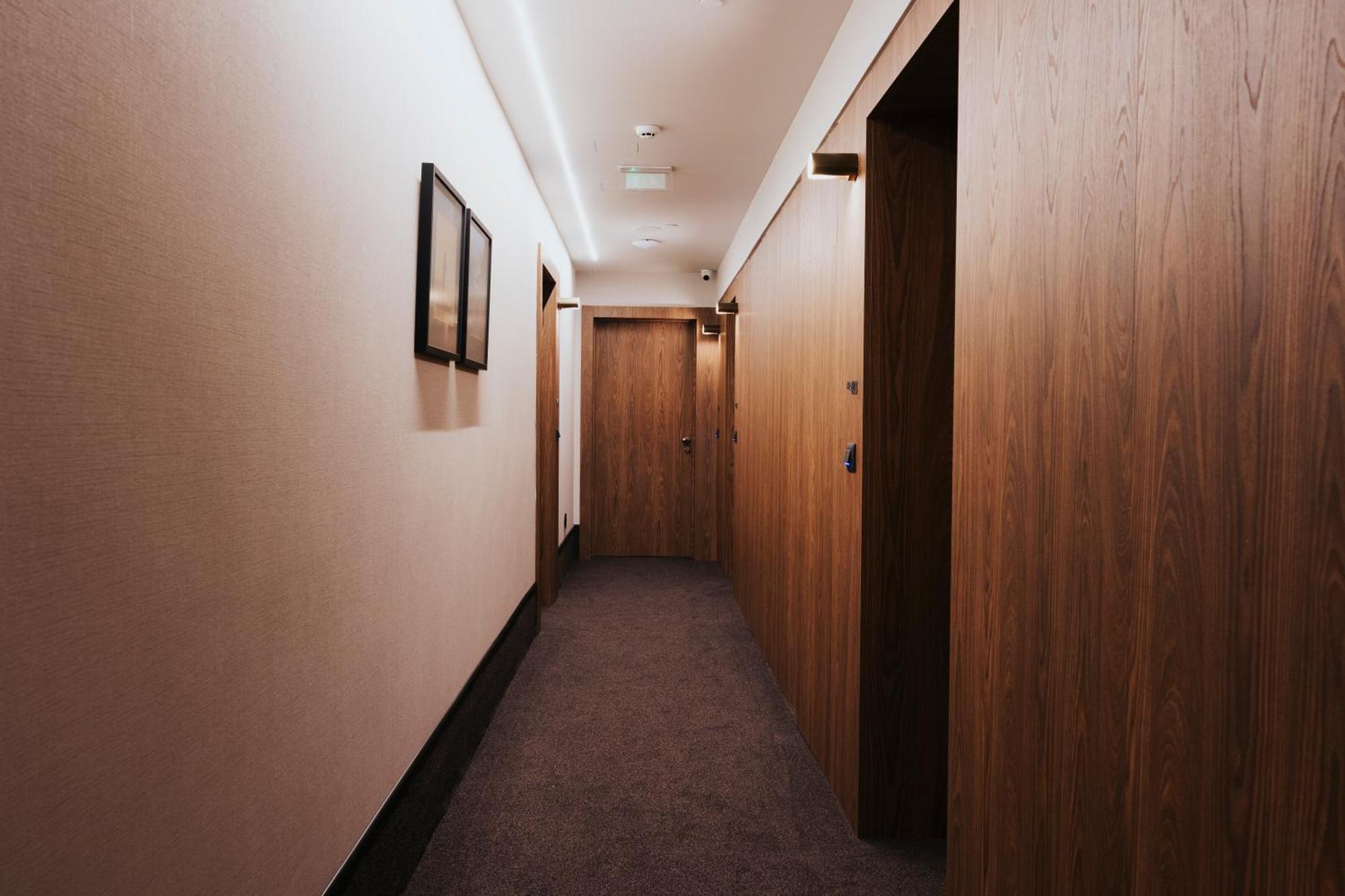 Infinity Hotel & More Будва Екстер'єр фото